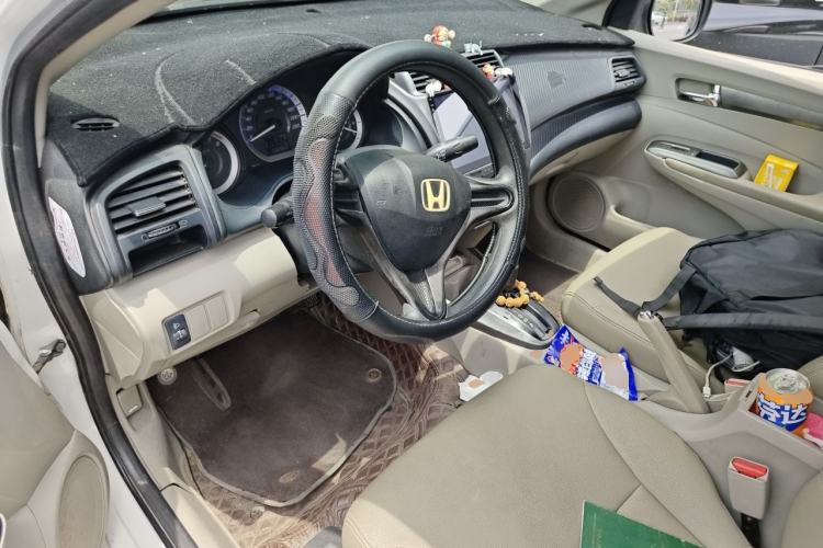 Used Honda City Classic 2012 1.5L Automatic Elite Edition Left Front Seat