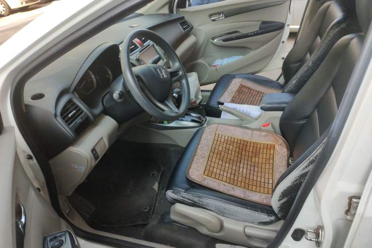 Used Honda City Classic 2012 1.5L Automatic Elite Edition Left Front Seat