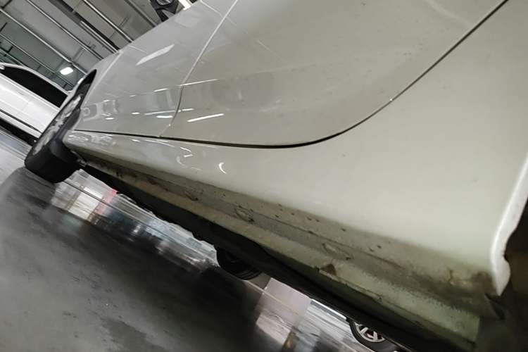 Used Honda City Classic 2012 1.5L Automatic Elite Edition Left Side Sill