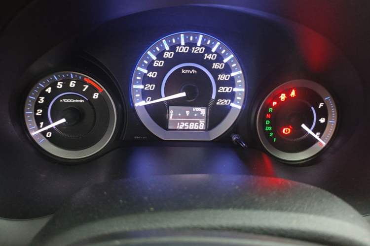 Used Honda City Classic 2012 1.5L Automatic Flagship Edition Odometer Close Up