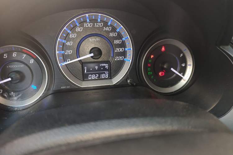 Used Honda City Classic 2012 1.5L Automatic Flagship Edition Odometer Close Up