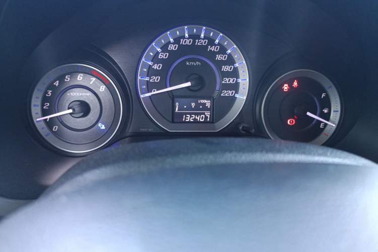 Used Honda City Classic 2012 1.5L manual Elite Edition Odometer Close Up