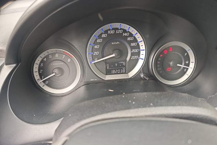 Used Honda City Classic 2012 1.5L Automatic Elite Edition Odometer Close Up