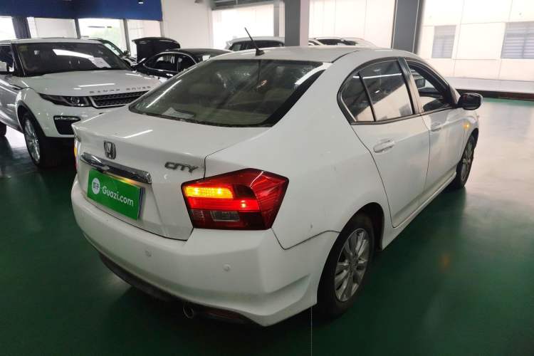 Used Honda City Classic 2012 1.5L manual Elite Edition Rear Right 45 Deg