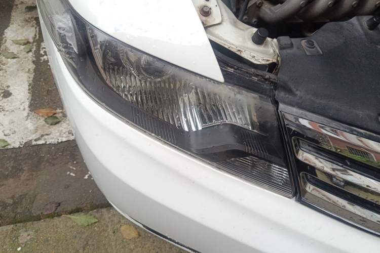 Used Honda City Classic 2012 1.5L Automatic Elite Edition Right Front Headlight