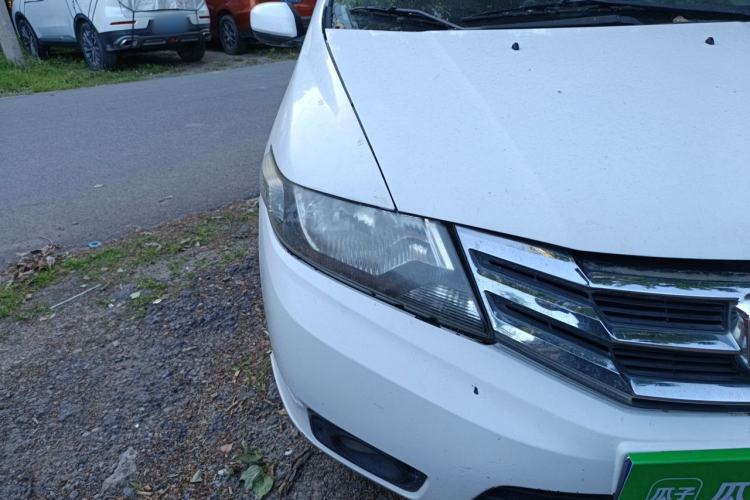 Used Honda City Classic 2012 1.5L manual Elite Edition Right Front Headlight