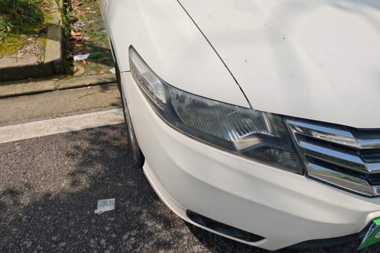 Used Honda City Classic 2012 1.5L manual Elite Edition Right Front Headlight