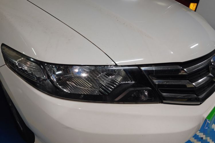 Used Honda City Classic 2012 1.5L Automatic Elite Edition Right Front Headlight