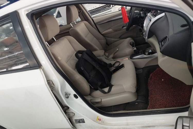 Used Honda City Classic 2012 1.5L manual Elite Edition Right Front Seat
