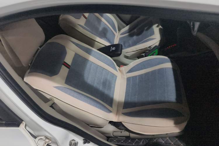 Used Honda City Classic 2012 1.5L Automatic Elite Edition Right Front Seat