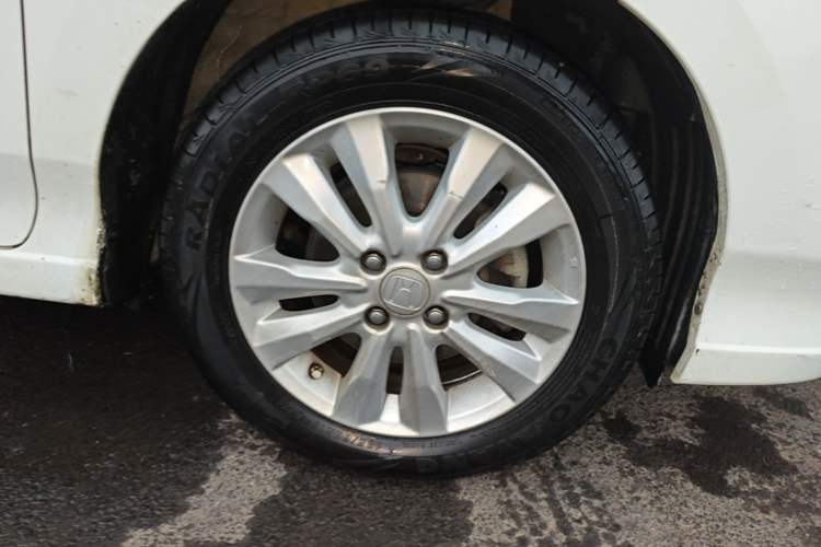 Used Honda City Classic 2012 1.5L Automatic Flagship Edition Right Front Wheel Hub