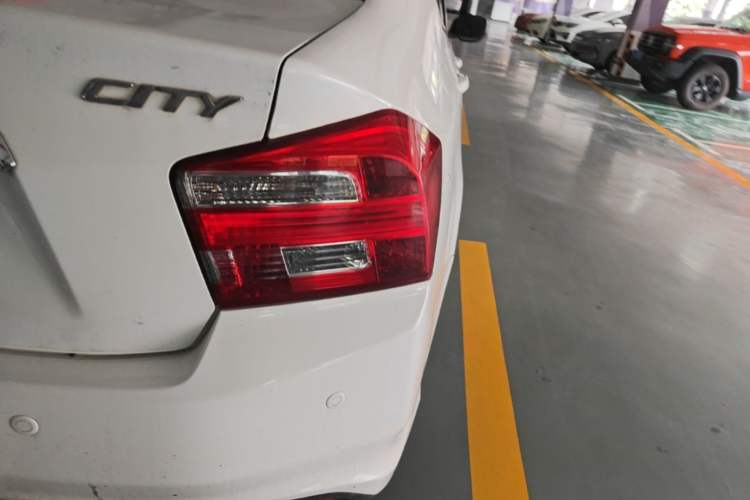 Used Honda City Classic 2012 1.5L Automatic Elite Edition Right Rear Taillight