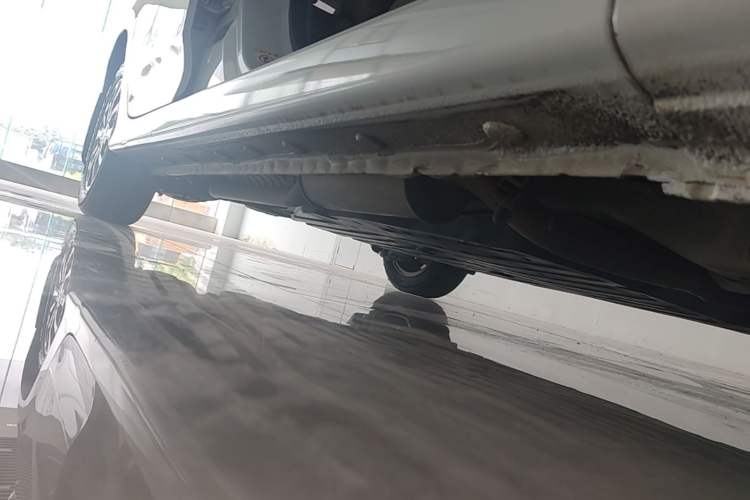 Used Honda City Classic 2012 1.5L Automatic Elite Edition Right Side Sill