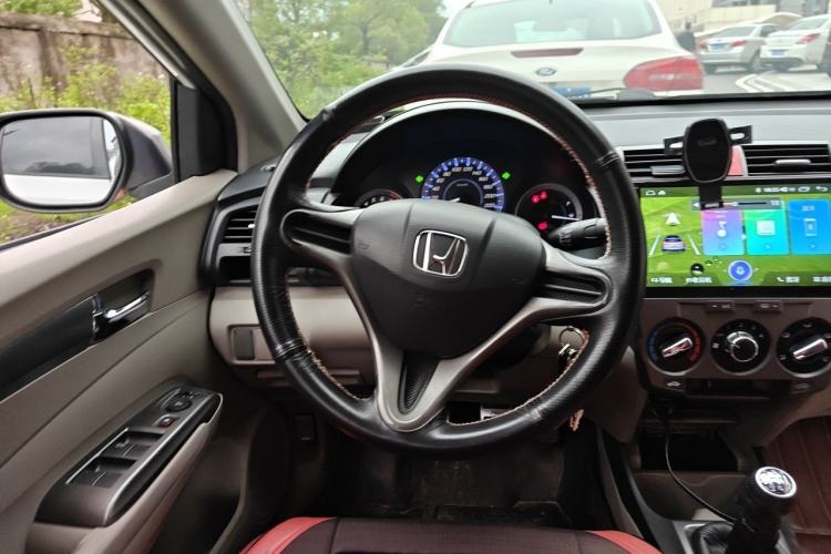 Used Honda City Classic 2012 1.5L manual Elite Edition Steering Wheel