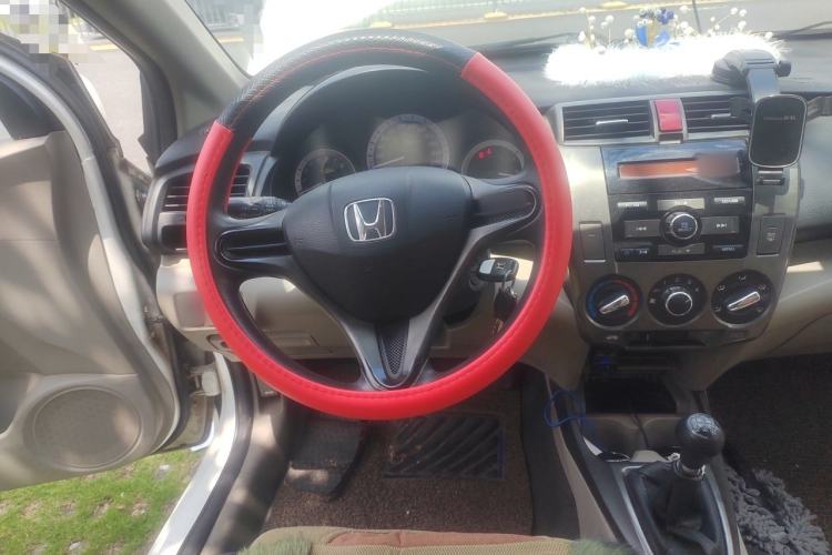 Used Honda City Classic 2012 1.5L manual Elite Edition Steering Wheel