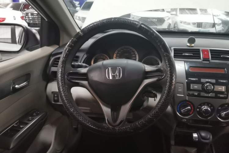 Used Honda City Classic 2012 1.5L Automatic Elite Edition Steering Wheel