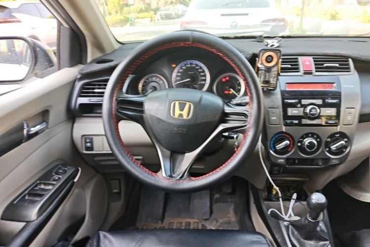 Used Honda City Classic 2012 1.5L manual Comfort version Steering Wheel
