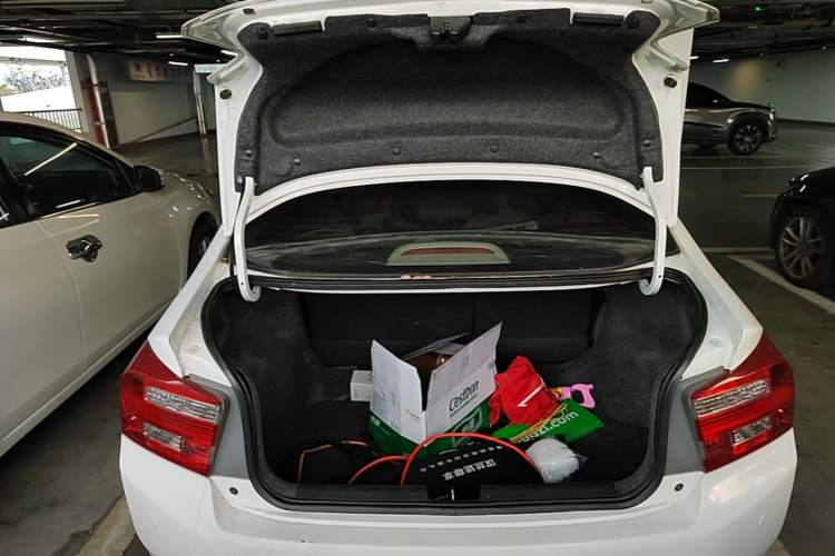 Used Honda City Classic 2012 1.5L Automatic Elite Edition Trunk