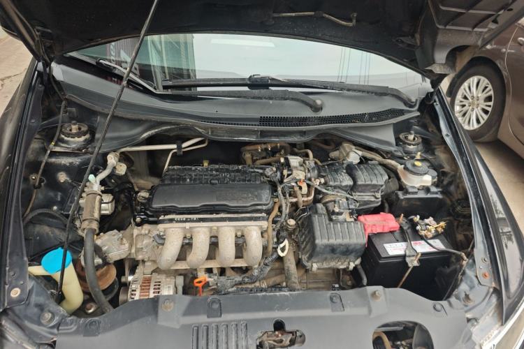 Used Honda City Classic 2014 Style 1.5L Manual Elite Edition Engine Bay