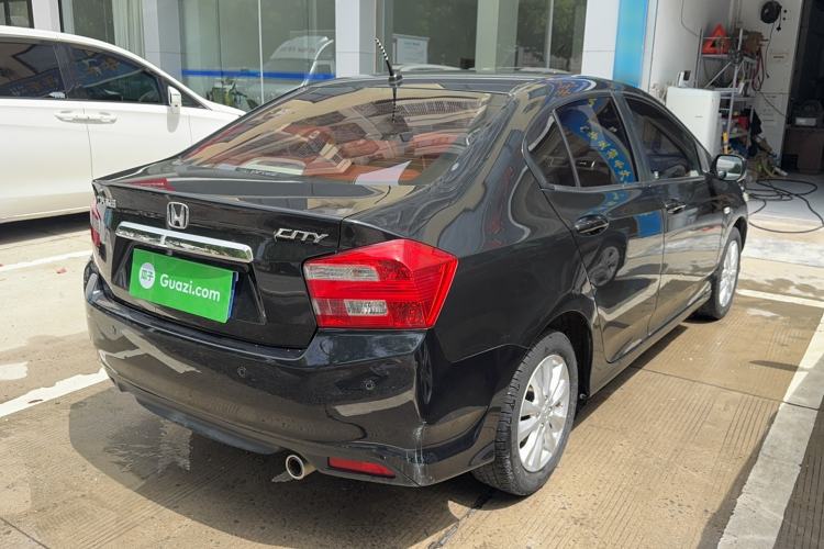 Used Honda City Classic 2014 Style 1.5L Automatic Elite Edition Exterior 3
