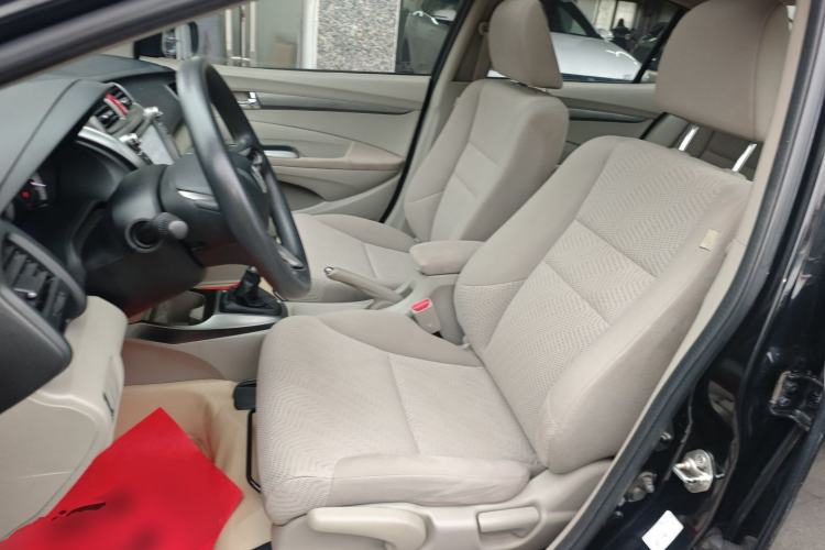 Used Honda City Classic 2014 Style 1.5L Manual Elite Edition Left Front Seat