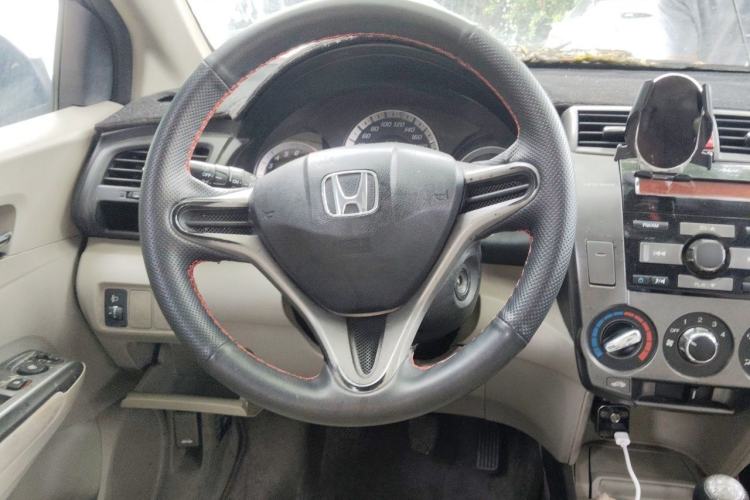 Used Honda City Classic 2014 Style 1.5L Manual Elite Edition Steering Wheel