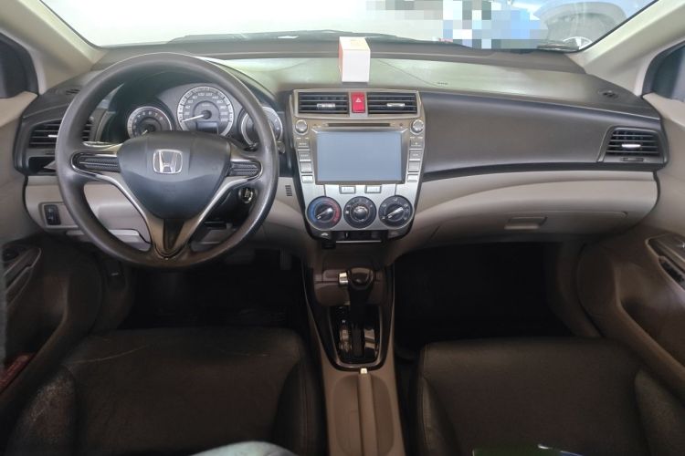 Used Honda City Classic 2014 Style 1.5L Automatic Elite Edition Center Console