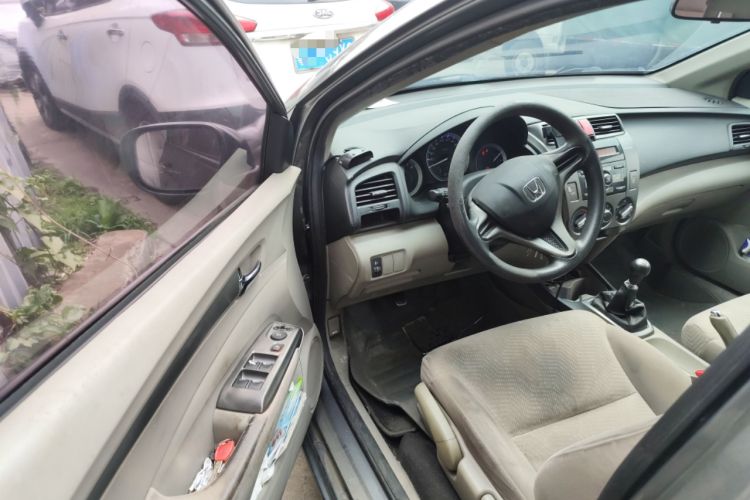 Used Honda City Classic 2014 Style 1.5L Manual Elite Edition Driver Seat