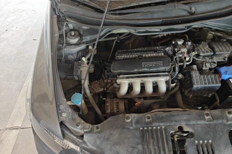 Used Honda City Classic 2014 Style 1.5L Automatic Elite Edition Engine Bay Right