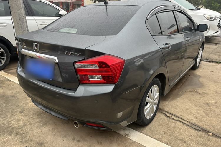 Used Honda City Classic 2014 Style 1.5L Automatic Elite Edition Exterior 4