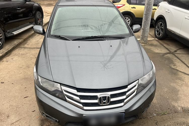 Used Honda City Classic 2014 Style 1.5L Automatic Elite Edition Exterior 5
