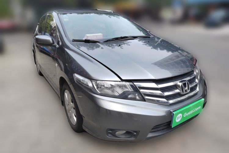 Used Honda City Classic 2014 Style 1.5L Automatic Elite Edition Front Right 45 Deg