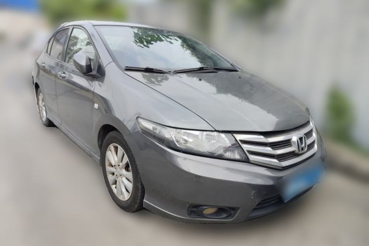 Used Honda City Classic 2014 Style 1.5L Manual Elite Edition Front Right 45 Deg
