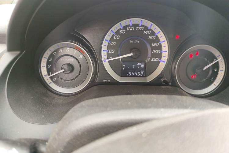 Used Honda City Classic 2014 Style 1.5L Manual Elite Edition Odometer Close Up