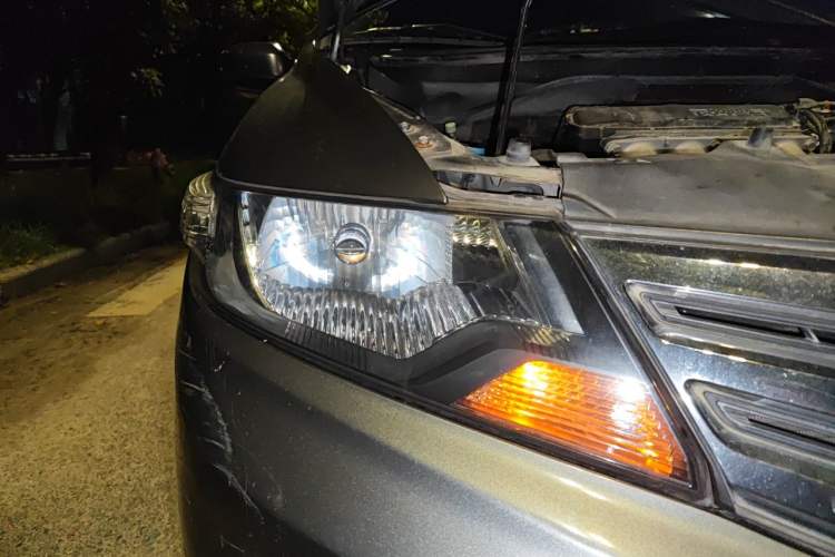Used Honda City Classic 2014 Style 1.5L Automatic Elite Edition Right Front Headlight