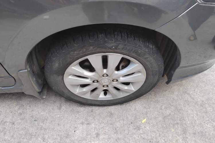 Used Honda City Classic 2014 Style 1.5L Automatic Elite Edition Right Front Wheel Hub