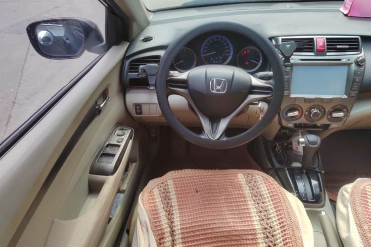 Used Honda City Classic 2014 Style 1.5L Automatic Elite Edition Steering Wheel