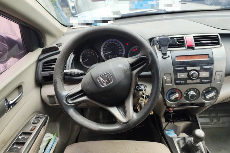 Used Honda City Classic 2014 Style 1.5L Manual Elite Edition Steering Wheel