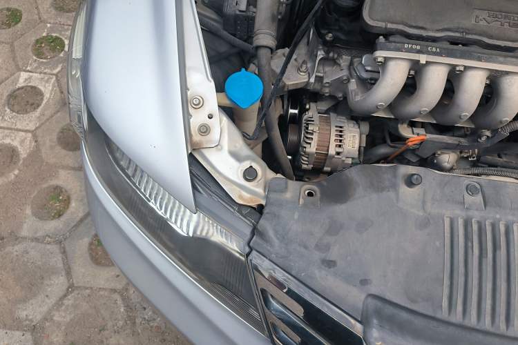 Used Honda City Classic 2014 Style 1.5L Automatic Elite Edition Engine Bay Right