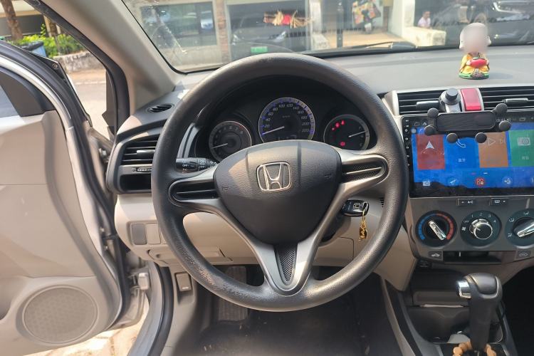 Used Honda City Classic 2014 Style 1.5L Automatic Elite Edition Steering Wheel