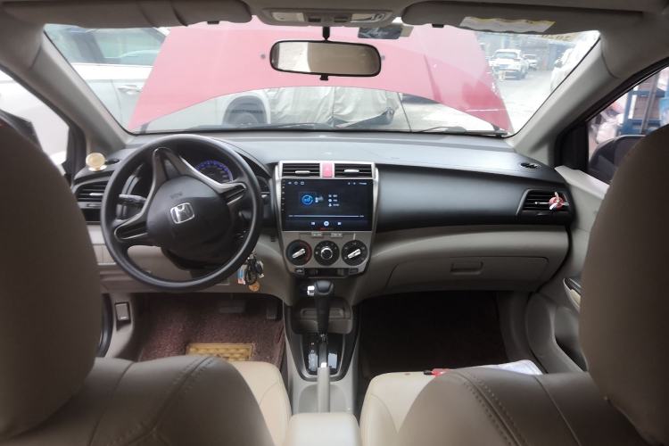 Used Honda City Classic 2014 Style 1.5L Automatic Elite Edition Center Console
