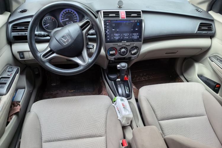 Used Honda City Classic 2014 Style 1.5L Automatic Elite Edition Center Console