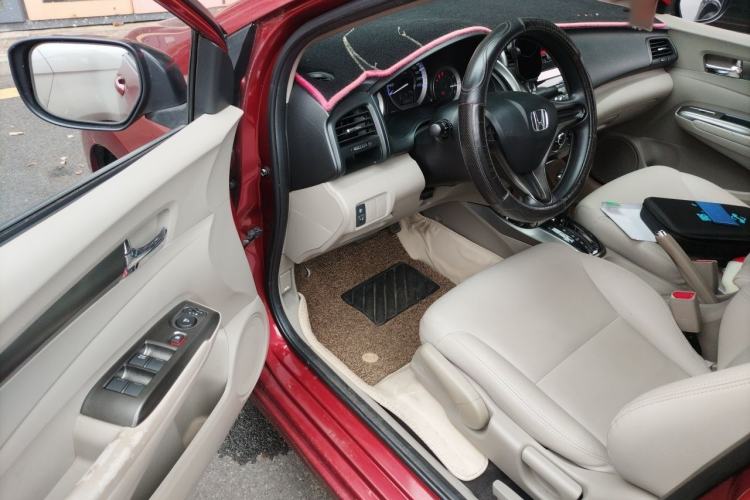 Used Honda City Classic 2014 Style 1.5L Automatic Elite Edition Driver Seat
