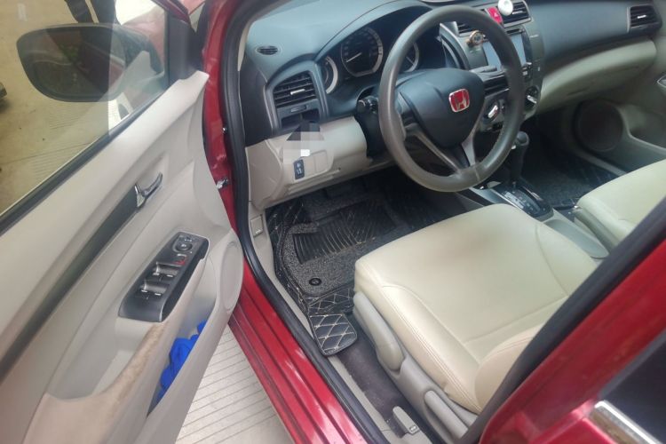 Used Honda City Classic 2014 Style 1.5L Automatic Elite Edition Driver Seat