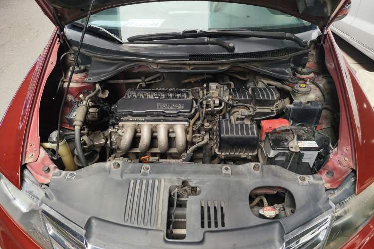 Used Honda City Classic 2014 Style 1.5L Automatic Elite Edition Engine Bay