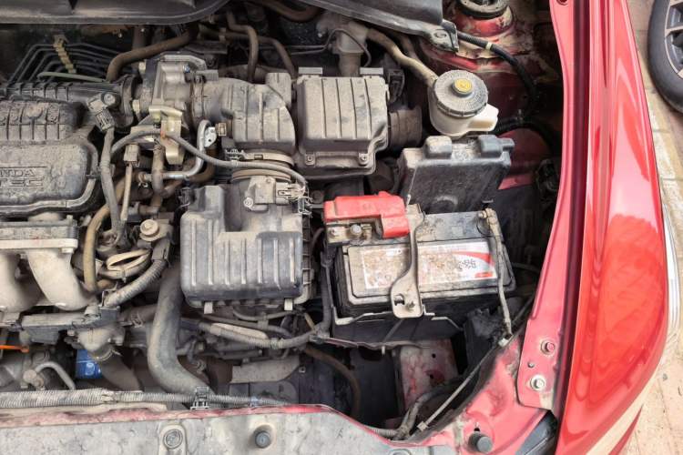 Used Honda City Classic 2014 Style 1.5L Automatic Elite Edition Engine Bay Left