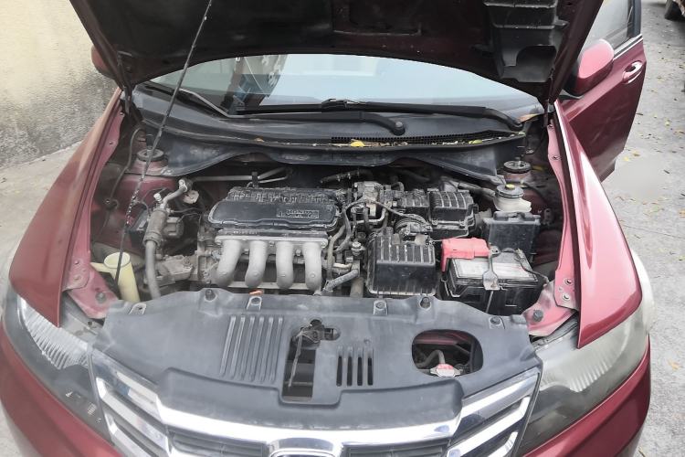 Used Honda City Classic 2014 Style 1.5L Automatic Elite Edition Engine Bay