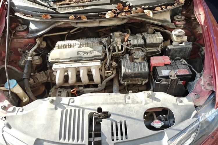 Used Honda City Classic 2014 Style 1.5L Automatic Elite Edition Engine Bay