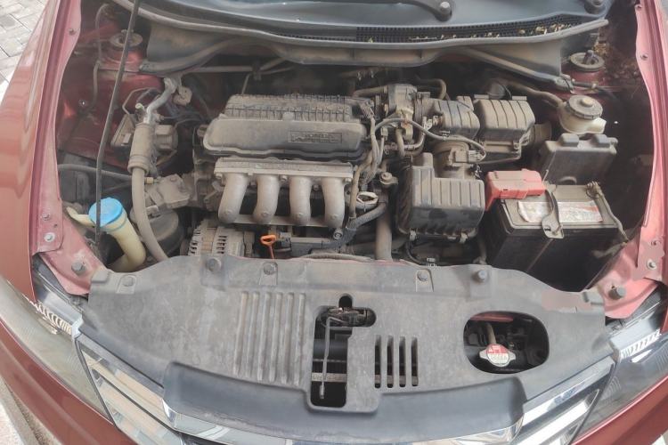Used Honda City Classic 2014 Style 1.5L Automatic Elite Edition Engine Bay