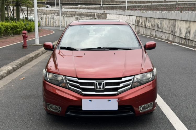 Used Honda City Classic 2014 Style 1.5L Automatic Elite Edition Exterior 4